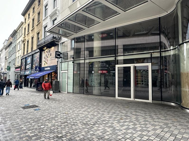 Neuve 150-152 Botasolar - Unit 1 (Retail)