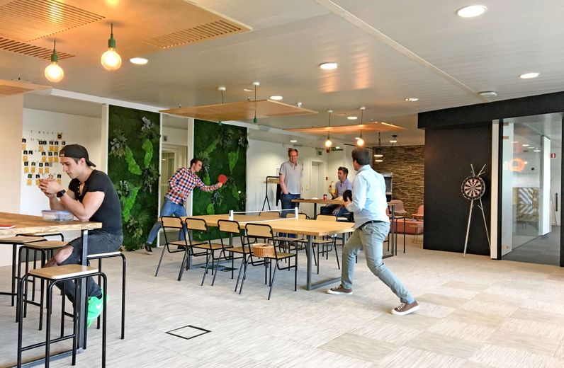 Cours Saint-Michel 30 B - Business Center - Hive5