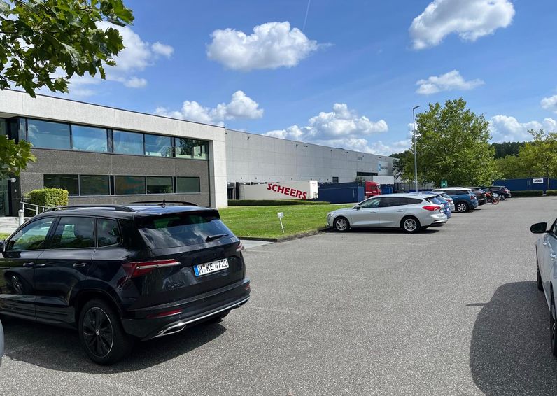 Victor Dumonlaan 28-30 (The Bridge Logistics)