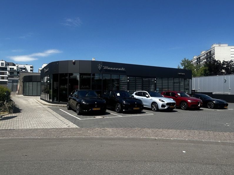 LONGWY 8B