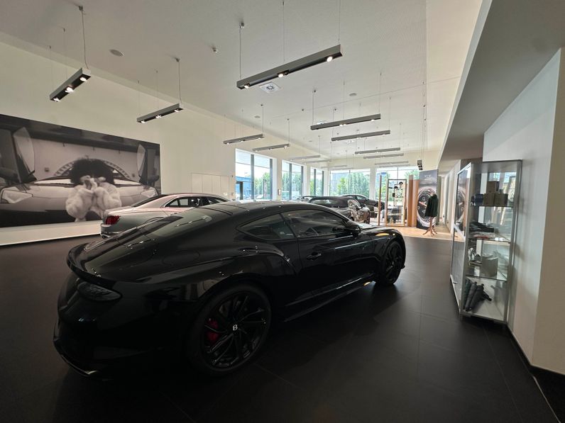 RAIFFEISEN 1 (F.T. GARAGE BENTLEY)