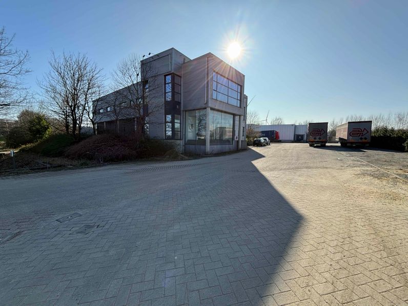 Industrieterrein 1/4 I.Z. Webbekom 1014