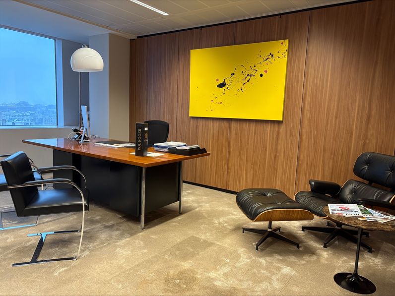 The Claus - Subletting 12th floor