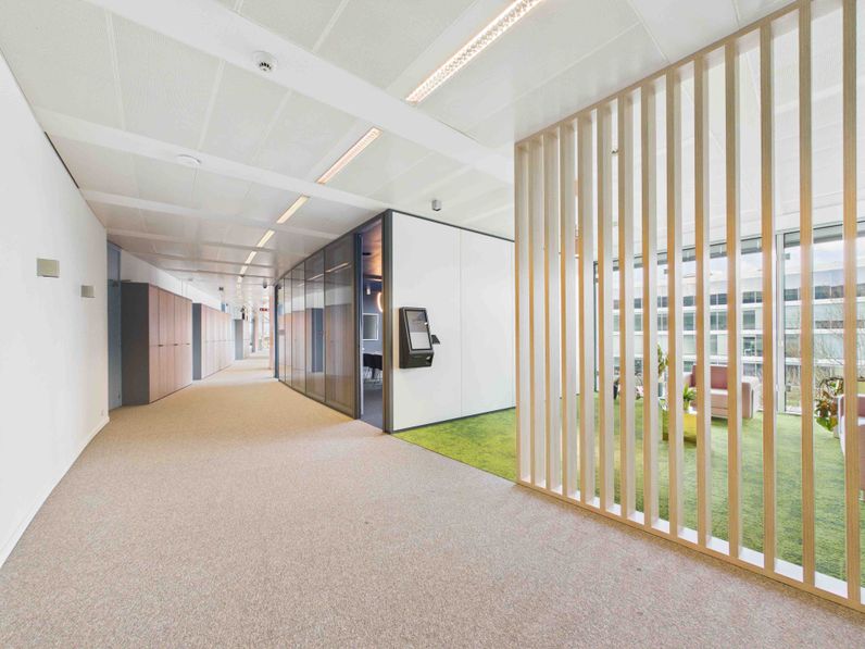 Corporate Village - Figueras - Subletting