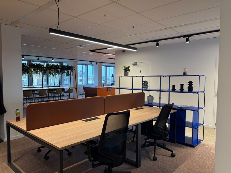 Brand Whitlock 87 - Business Center