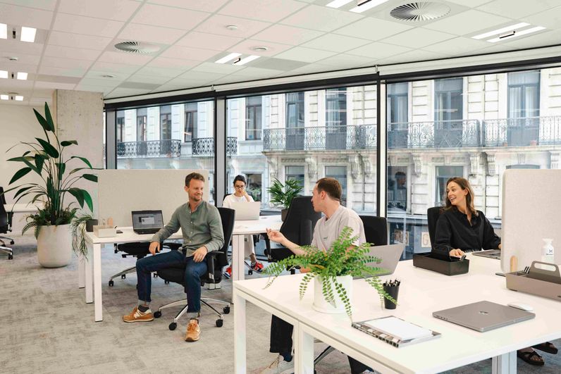 Spectrum - Business Center - Meetdistrict