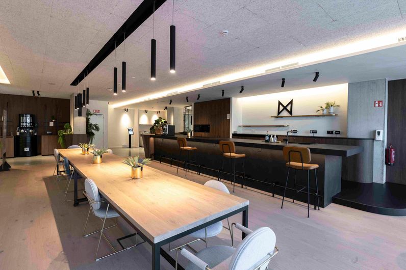 Spectrum - Business Center - Meetdistrict