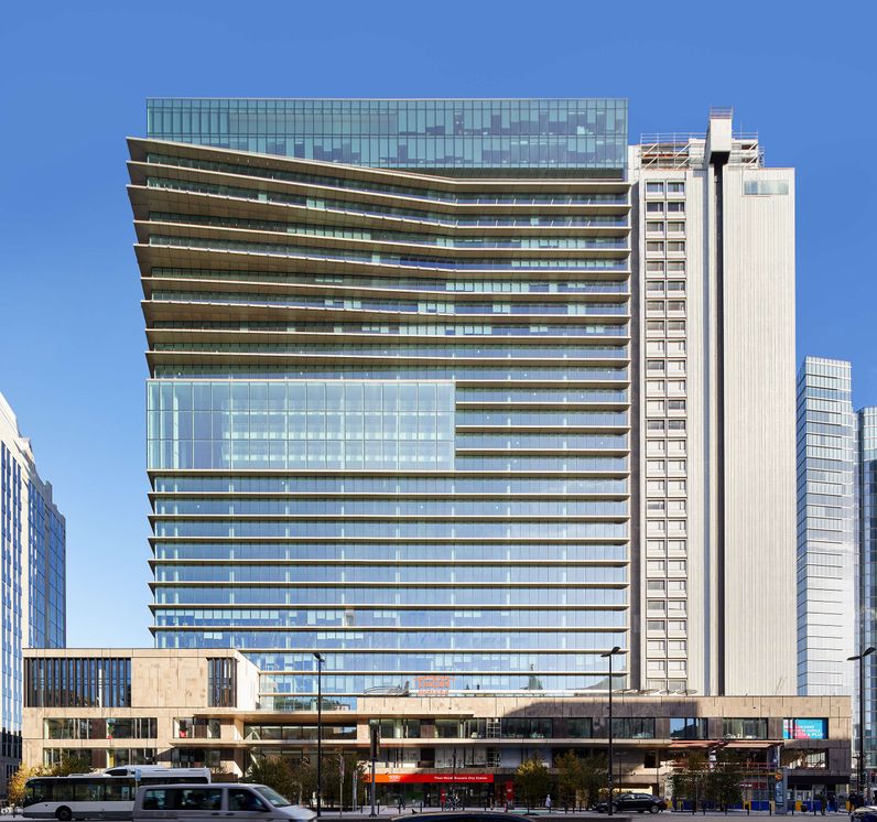 Manhattan - Subletting 25 & 26 floor