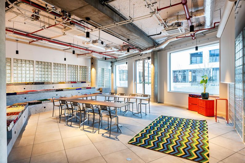 Paradis Esplanade - Business Center - Silversquare