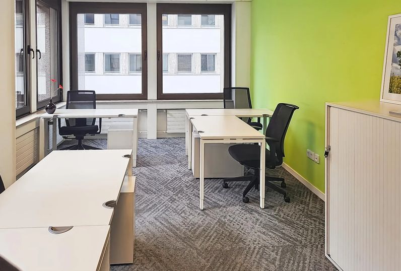 REGUS - ROYAL 26 (CBD)
