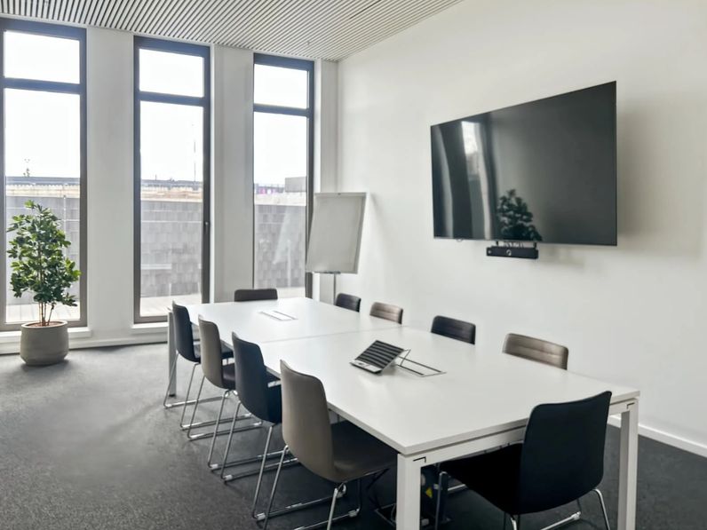 REGUS THE SHIFT - SCILLAS 24 (Howald)