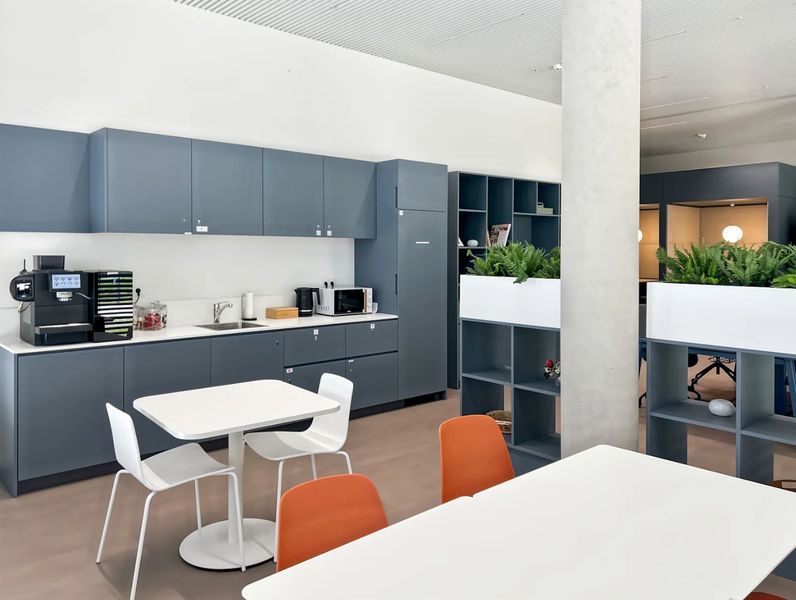 REGUS THE SHIFT - SCILLAS 24 (Howald)