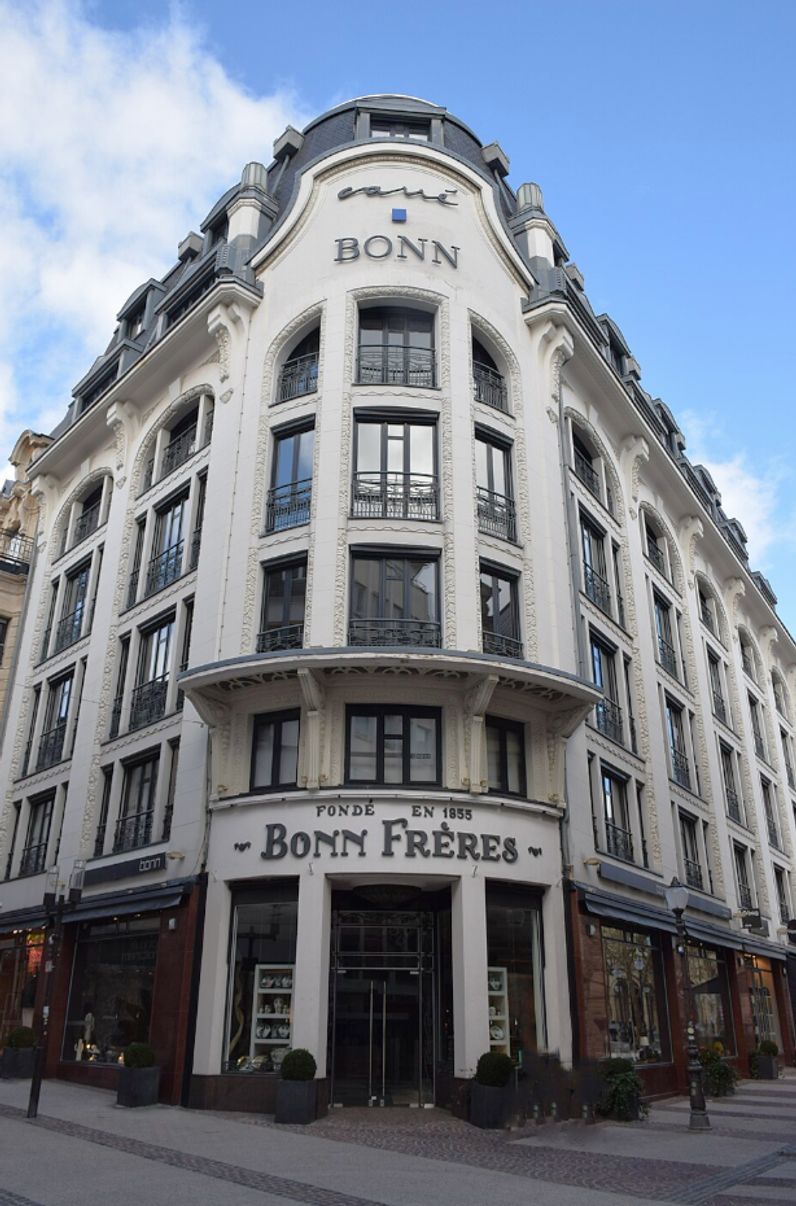 CARRE BONN - OFFICE