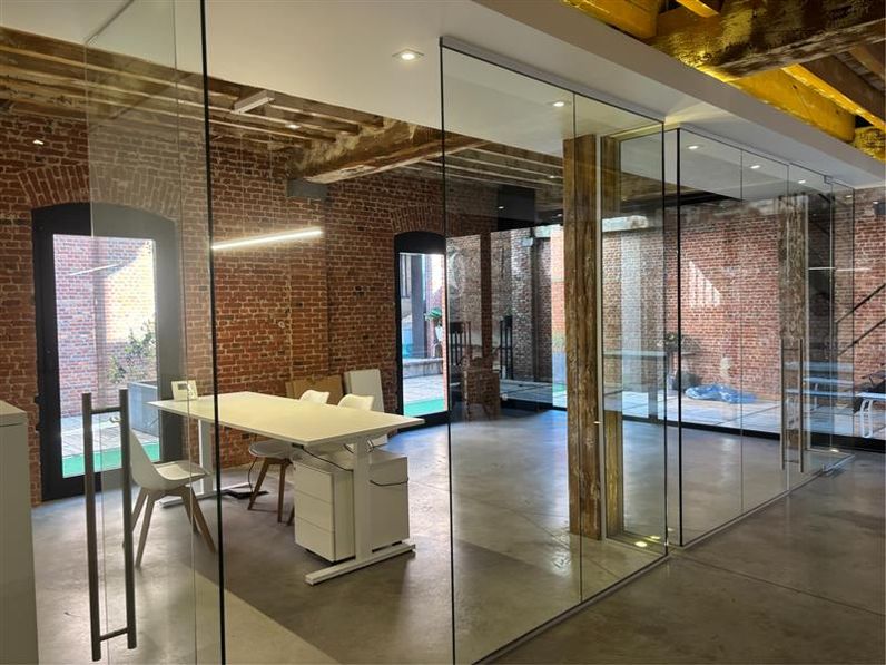 Hessenplein 21
