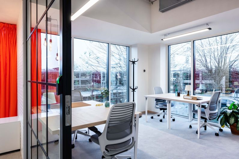 Ikaros Business Park - I - Ikaros 1-3 - Business Center - Silversquare