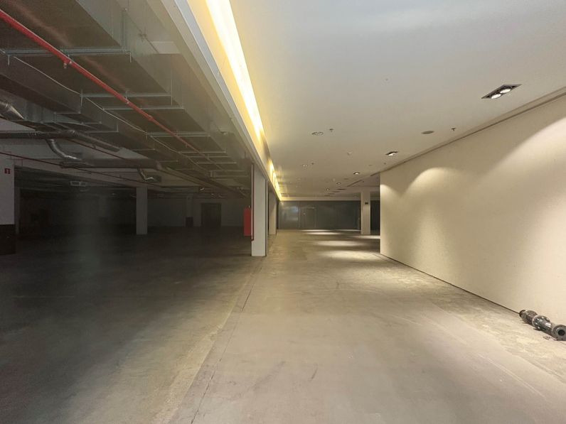 LISTO SHOPPING CENTER MERSCH