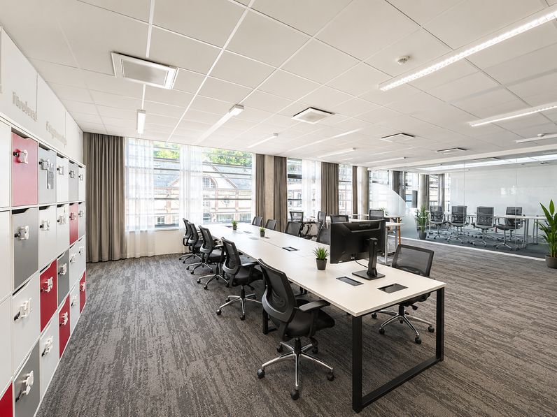 OFFICE CENTER DES RIVES DE CLAUSEN